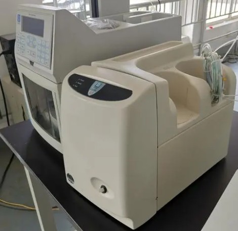 离子色谱仪